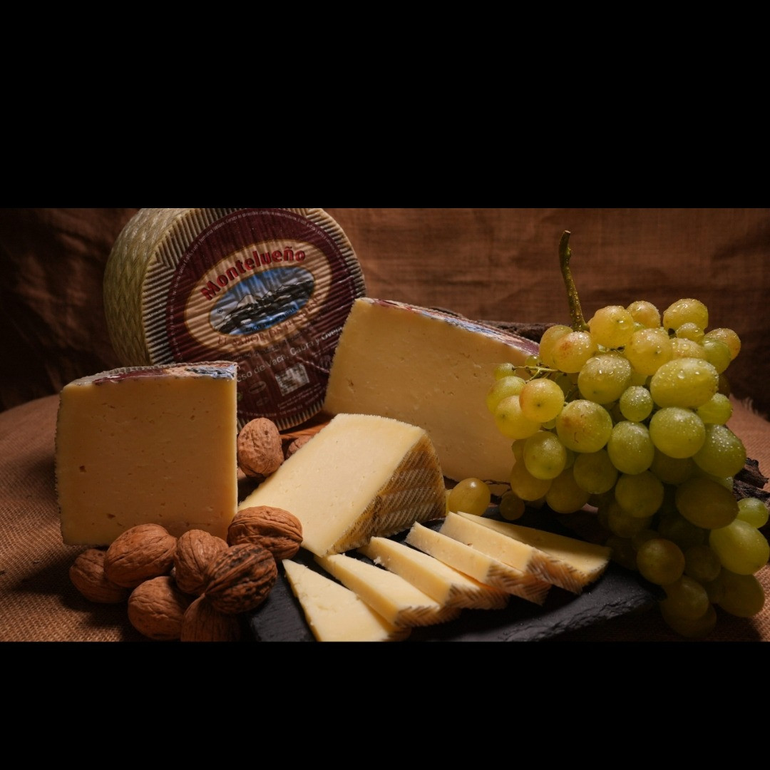 QUESO 3 LECHES SEMICURADO