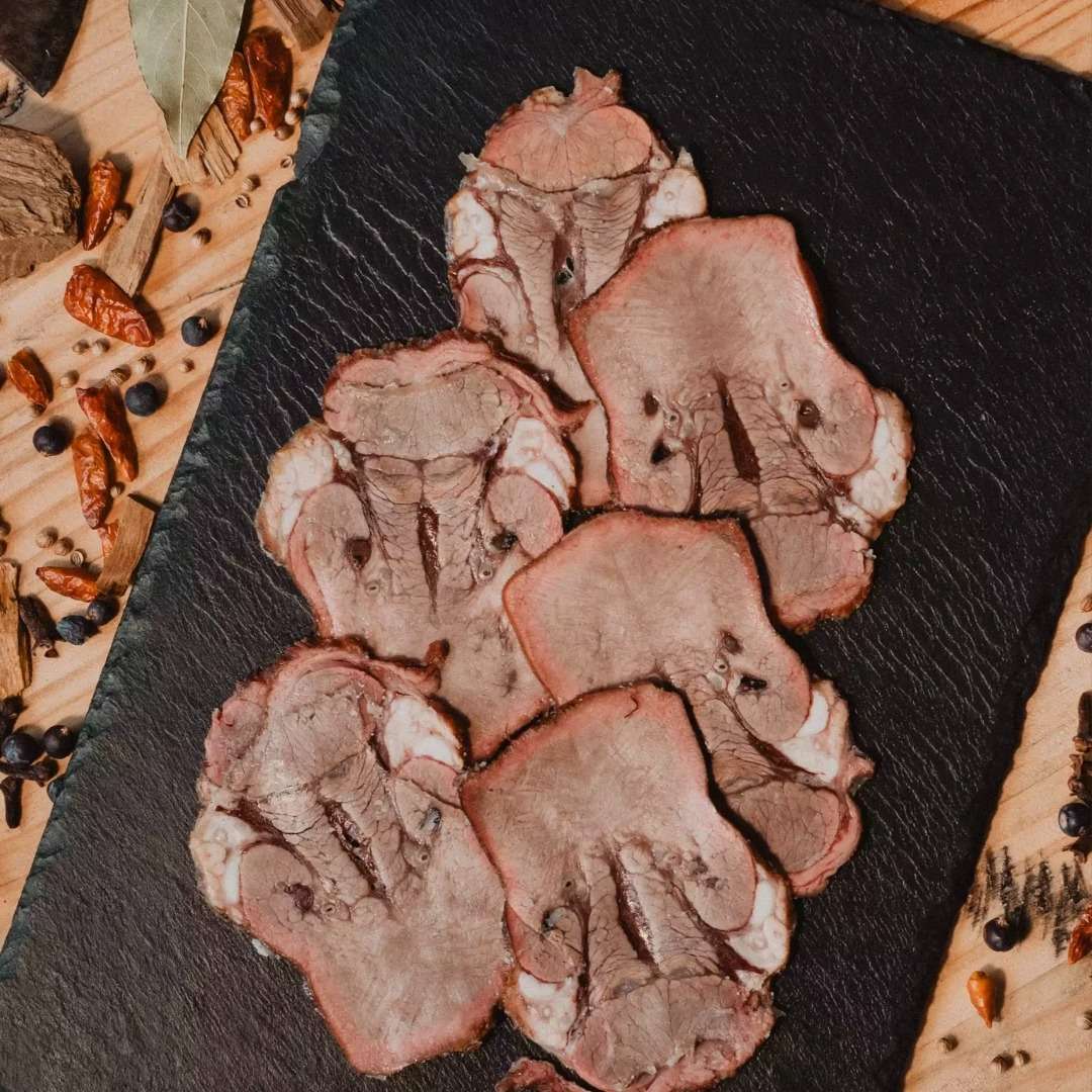 Lengua de Ternera ahumada.