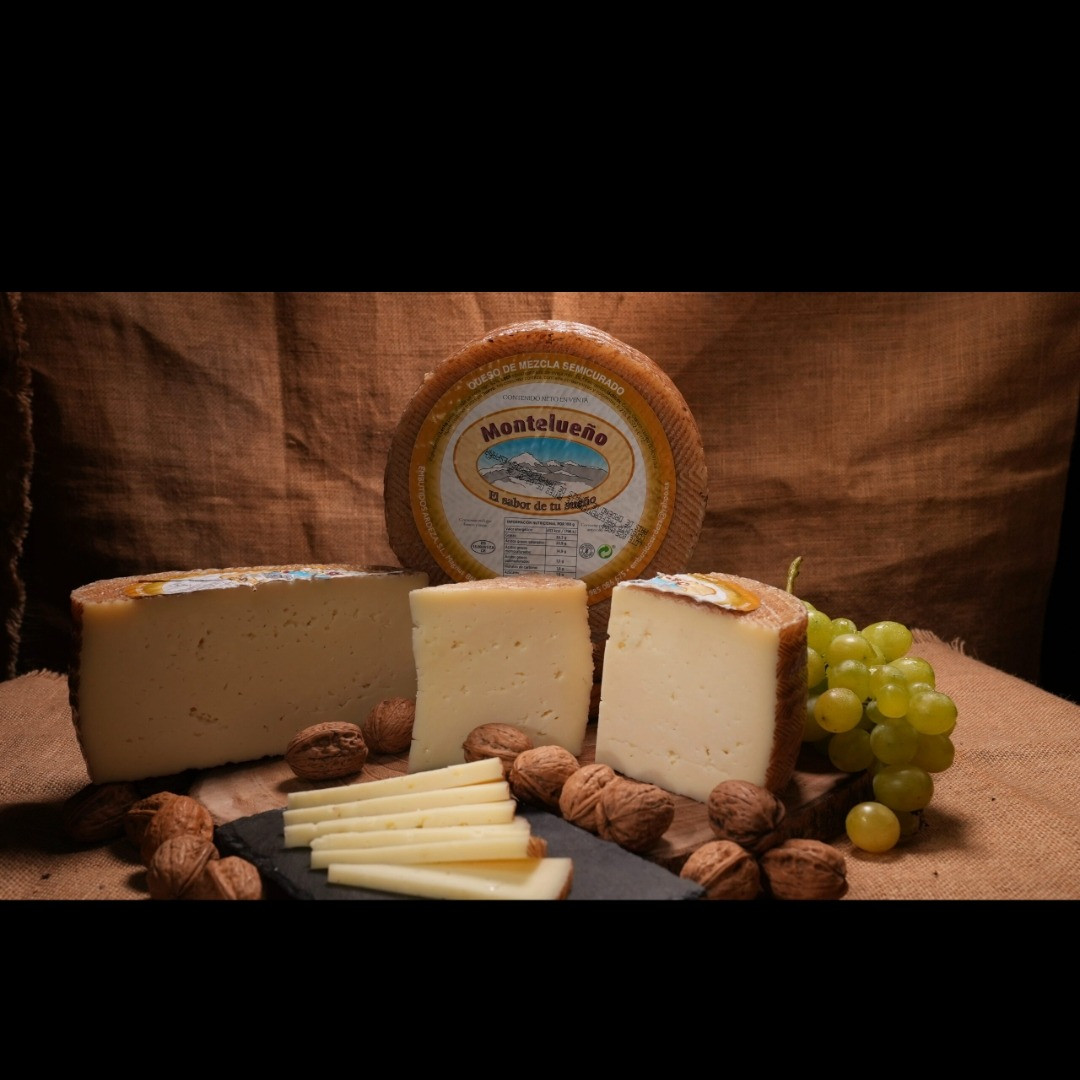 QUESO MEZCLA SEMICURADO (OVEJA Y VACA)